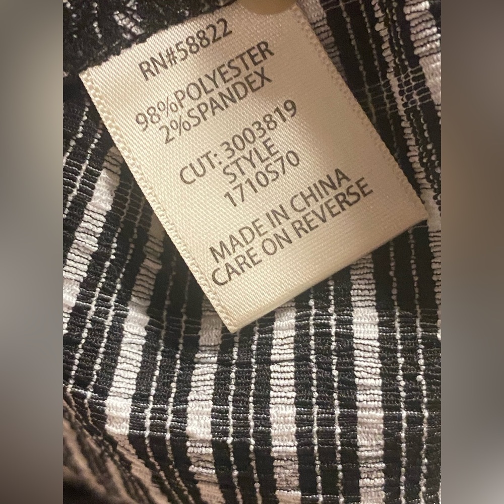 Max Studio Top Size Large Nwt - image 3